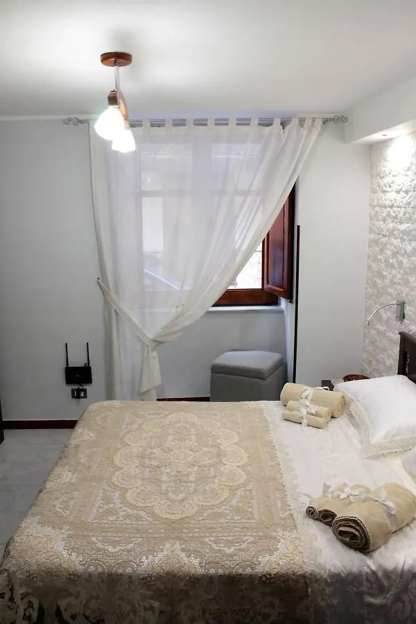Albergaira Holiday House - Casa Vacanze Palermo 0*,
