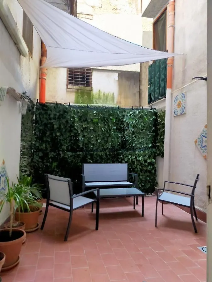 Albergaira Holiday House - Casa Vacanze Palermo Apartamento