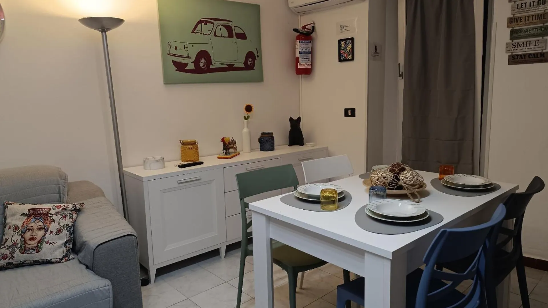 Albergaira Holiday House - Casa Vacanze Palermo Itália